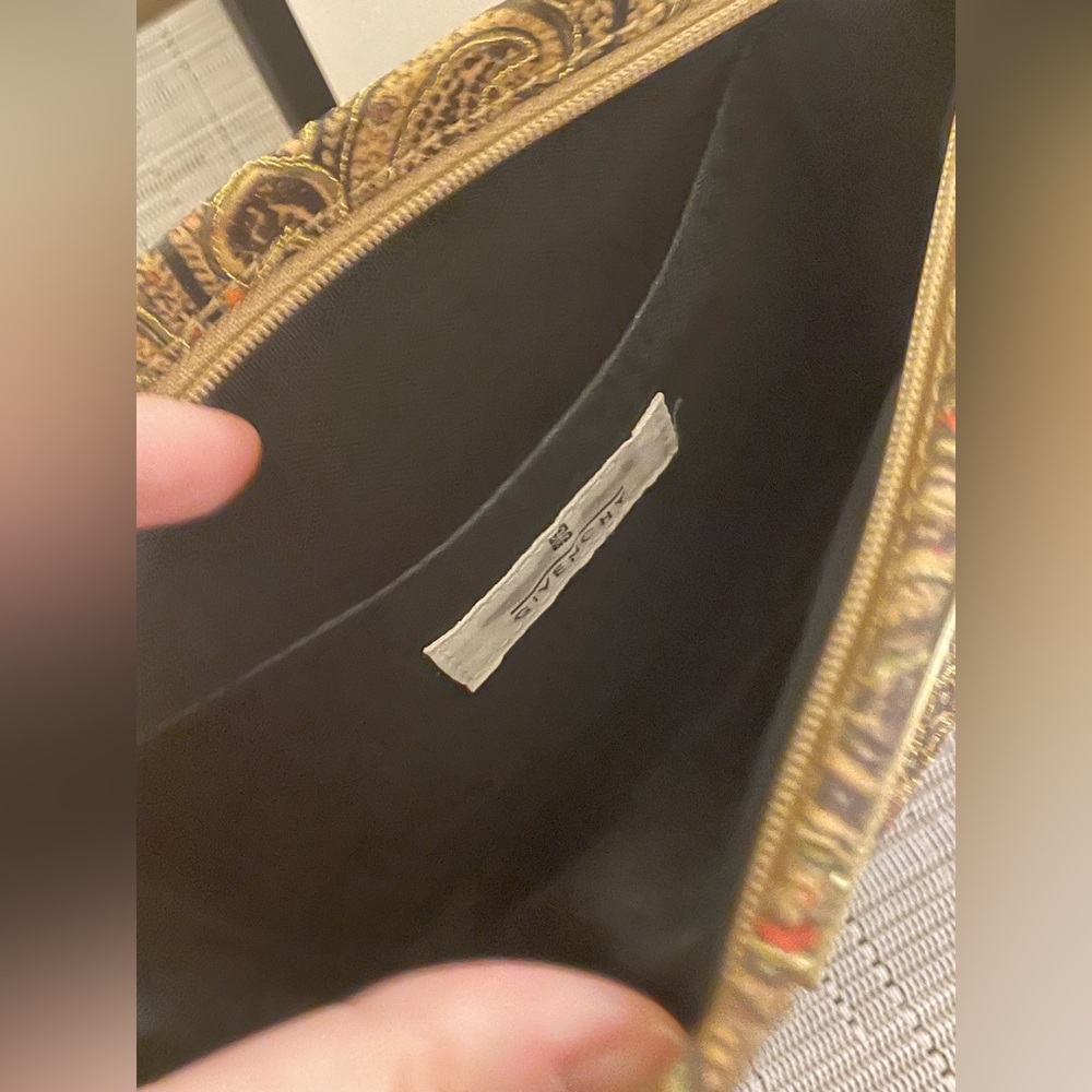 Givenchy - Paisley Embroidered Clutch W/ Crystal Zipper Pull | Like New - VTG - Picture 8 of 9